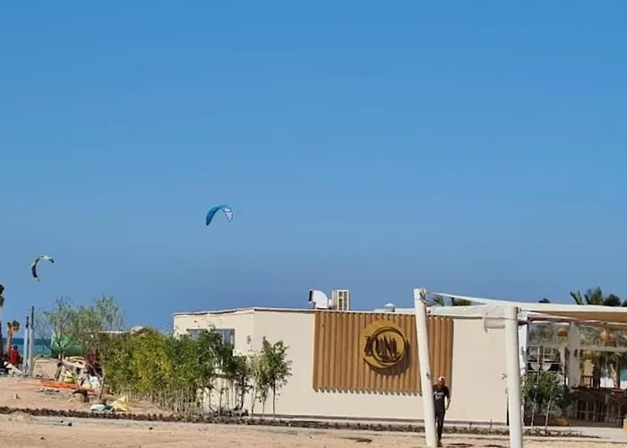 Mangroovy - 1br Ravishing And Mountain View Apartamento Hurghada